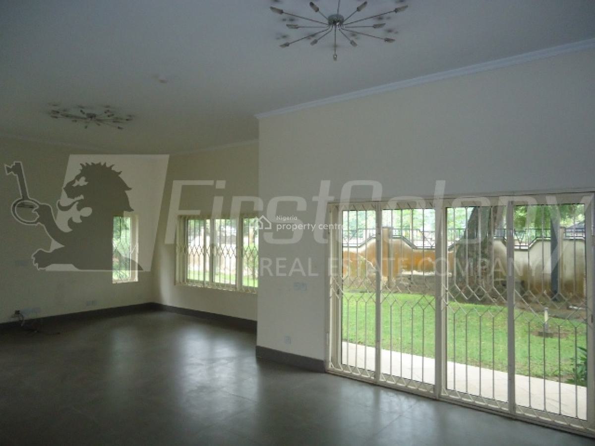 5 Bedroom Duplex with Excellent Facilities and Lawn Tennis Court, Old Ikoyi, Ikoyi, Lagos, Semi-detached Duplex for Rent