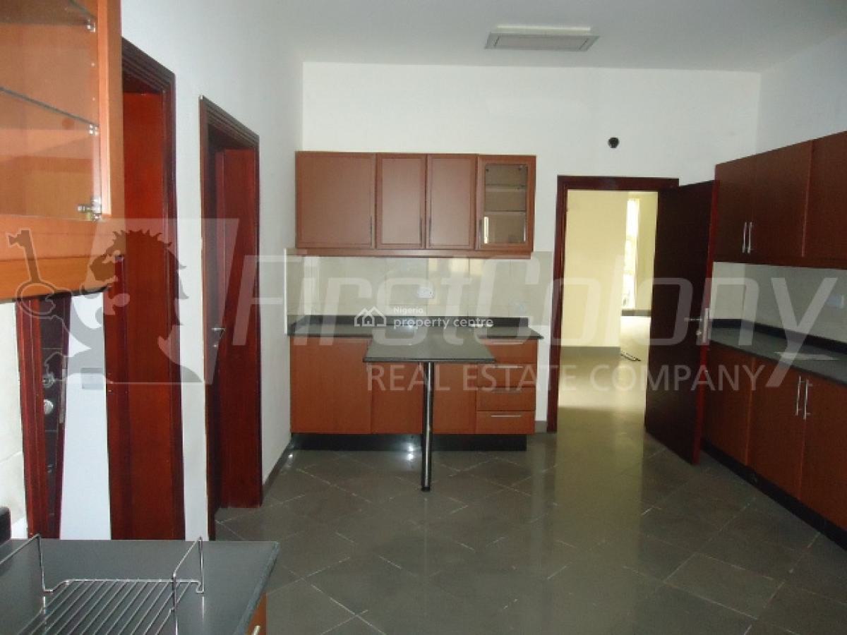 5 Bedroom Duplex with Excellent Facilities and Lawn Tennis Court, Old Ikoyi, Ikoyi, Lagos, Semi-detached Duplex for Rent