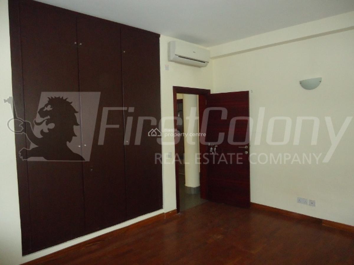 5 Bedroom Duplex with Excellent Facilities and Lawn Tennis Court, Old Ikoyi, Ikoyi, Lagos, Semi-detached Duplex for Rent