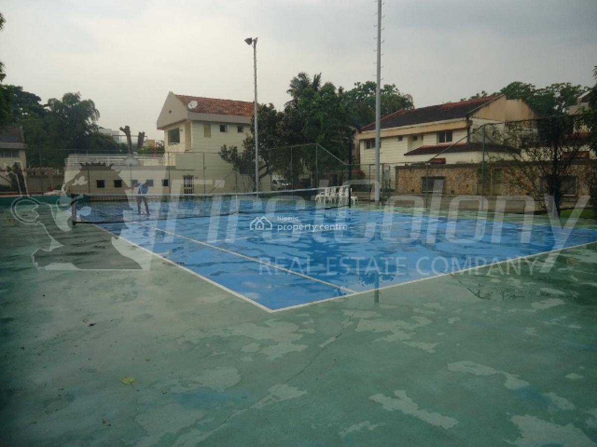 5 Bedroom Duplex with Excellent Facilities and Lawn Tennis Court, Old Ikoyi, Ikoyi, Lagos, Semi-detached Duplex for Rent