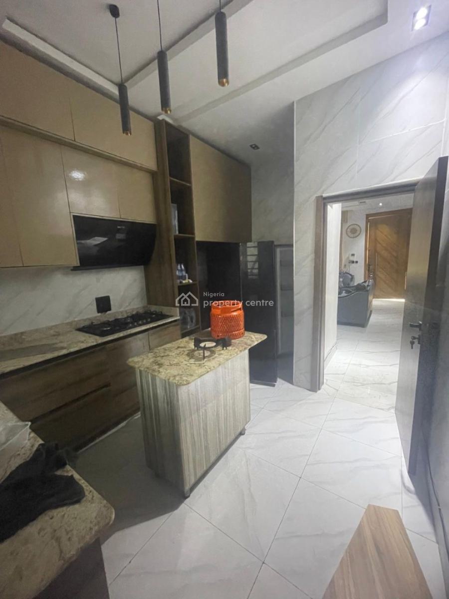 Luxury 4 Bedroom Semi-detached Duplex, Ologolo, Ologolo, Lekki, Lagos, Flat / Apartment for Rent