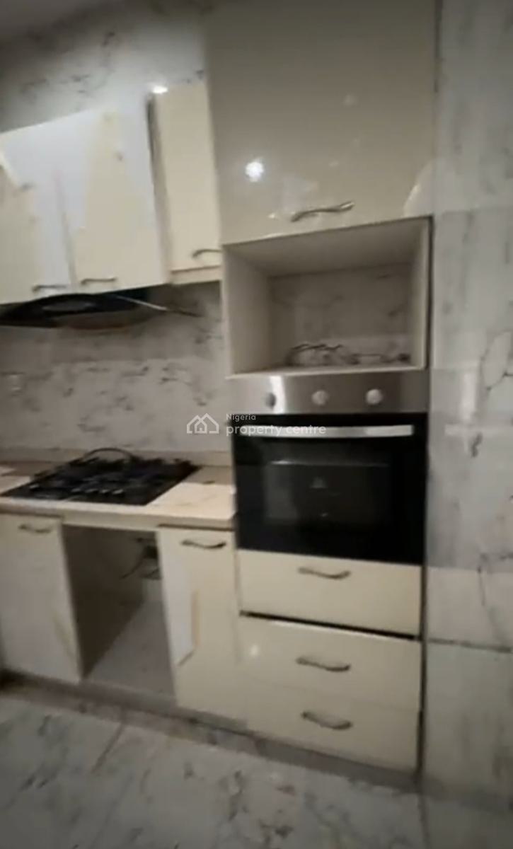 Clean Downstairs Bedroom Inside a Shared Apartment{video}, Van Daniels Estate Orchid Road, Lekki, Lagos, Self Contain (single Rooms) for Rent