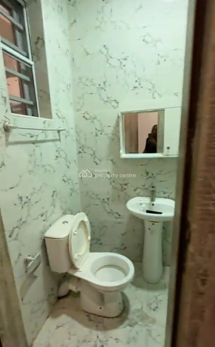 Clean Downstairs Bedroom Inside a Shared Apartment{video}, Van Daniels Estate Orchid Road, Lekki, Lagos, Self Contain (single Rooms) for Rent