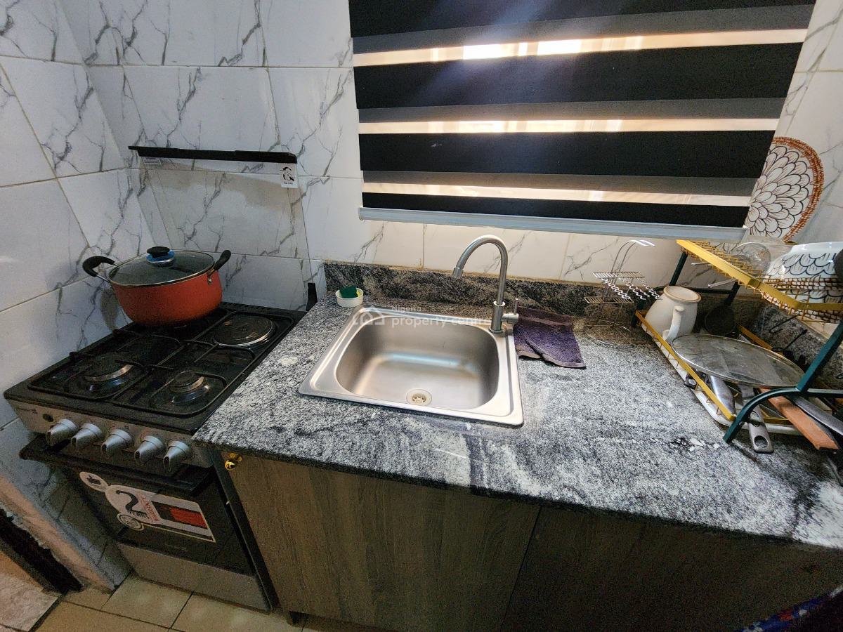 Well Located Luxury One Bedroom Apartment at Wuse Zone One, Abuja, Zone 1, Wuse, Abuja, Mini Flat (room and Parlour) Short Let