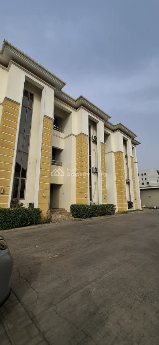 Lovely 4 Bedroom, Guzape District, Abuja, Terraced Duplex for Rent