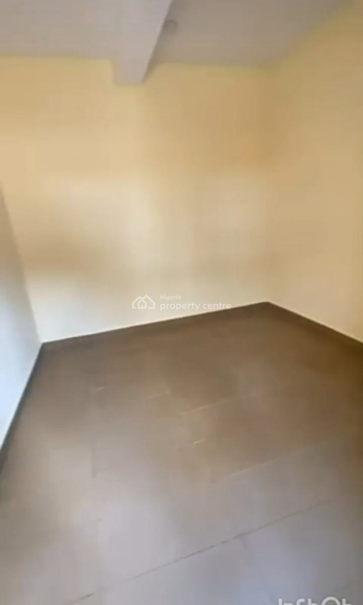 Spacious Room Bq at Orchid Road { Video}, Orchid Road, Lekki, Lagos, Self Contain (single Rooms) for Rent