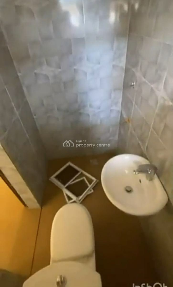 Spacious Room Bq at Orchid Road { Video}, Orchid Road, Lekki, Lagos, Self Contain (single Rooms) for Rent