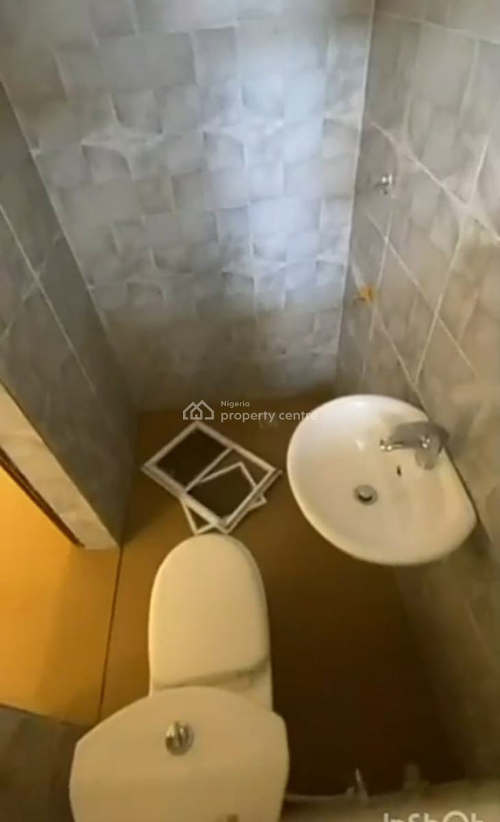 Spacious Room Bq at Orchid Road { Video}, Orchid Road, Lekki, Lagos, Self Contain (single Rooms) for Rent