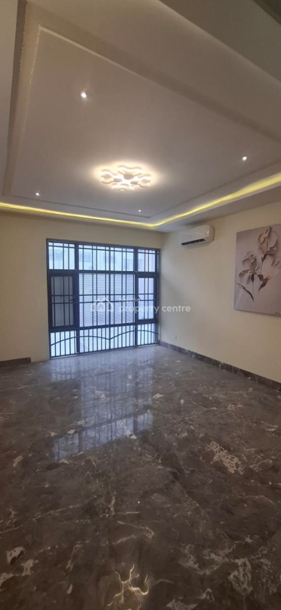 Sweet 4 Bedroom, Guzape District, Abuja, Terraced Duplex for Rent