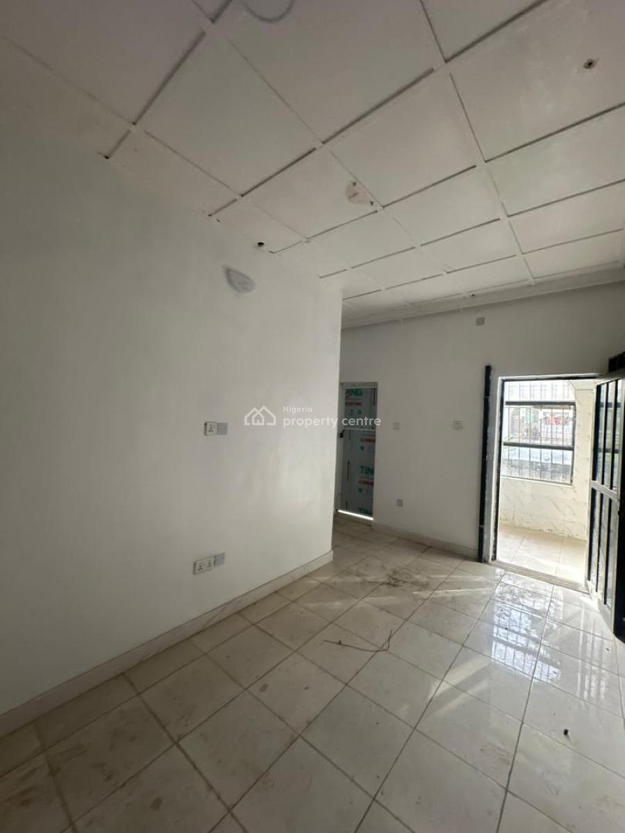 2 Bedroom Apartment, Lekki Phase 1, Lekki, Lagos, Flat / Apartment for Rent