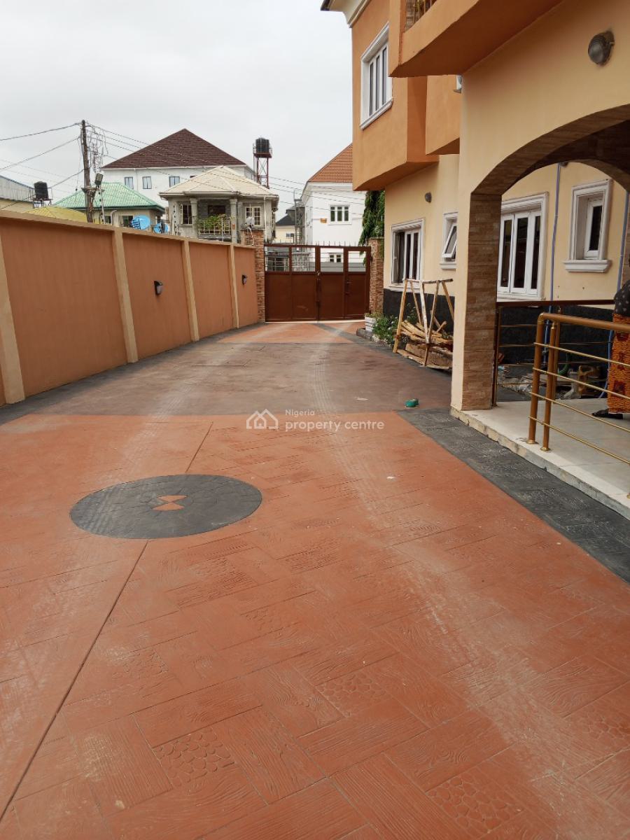 Well Maintained 3 Bedroom Flat, Bundry Estate...., Abijo, Lekki, Lagos, Flat / Apartment for Rent