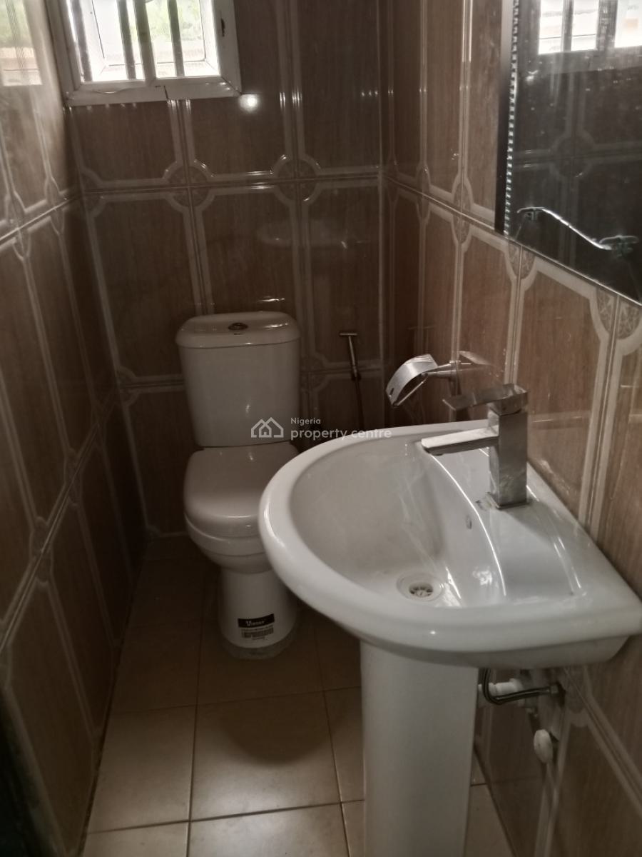 Well Maintained 3 Bedroom Flat, Bundry Estate...., Abijo, Lekki, Lagos, Flat / Apartment for Rent