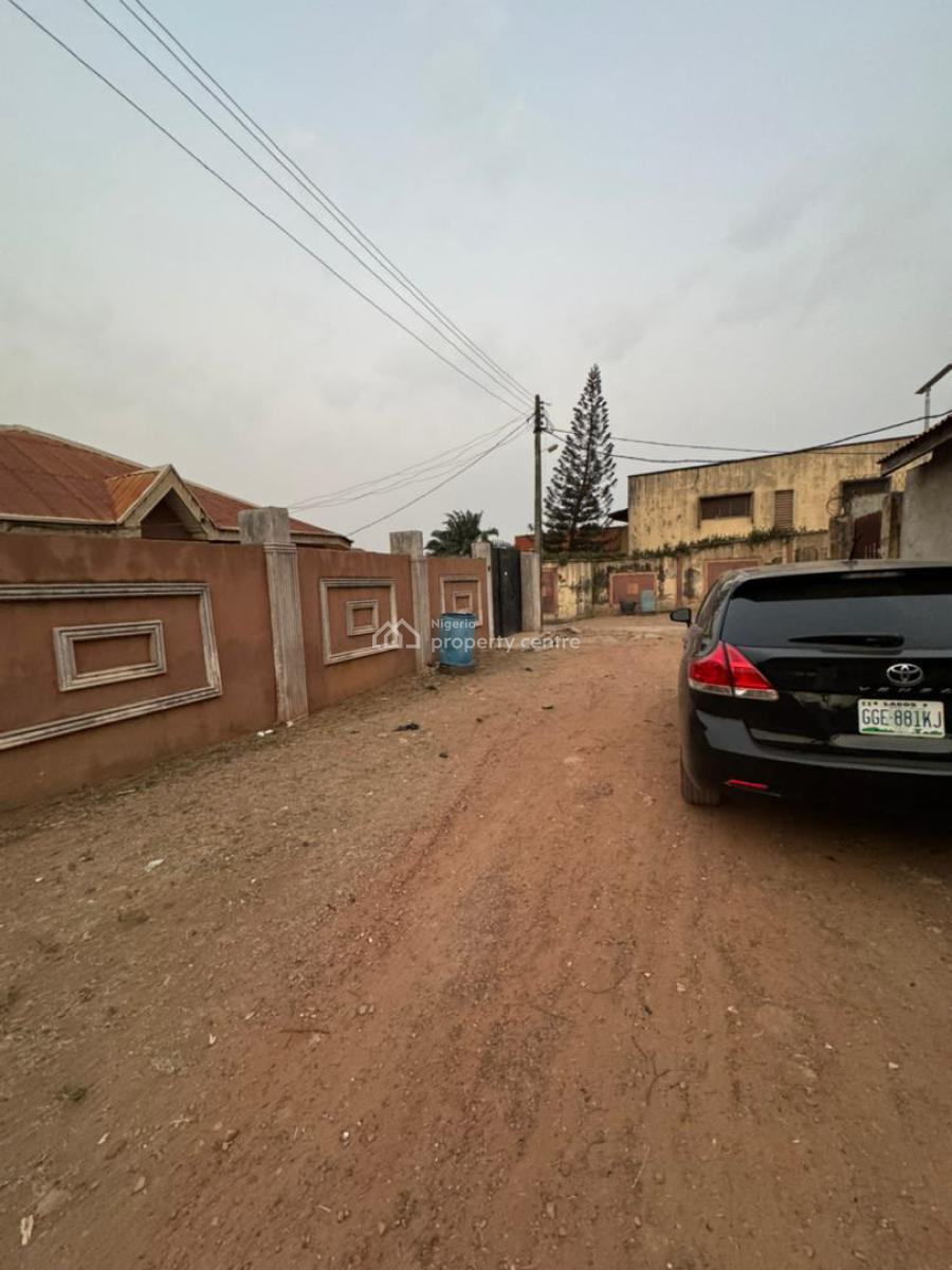 Twin Flat of 3 Bedroom on 542sqm of Land, Omolayo Road 3, Akobo, Ibadan, Oyo, Block of Flats for Sale