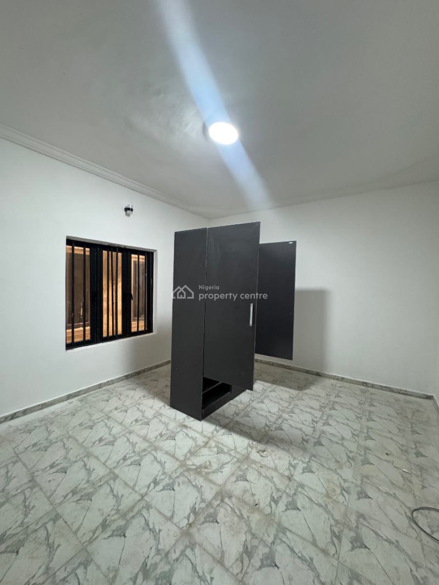 Brand New 3 Bedrooms Flat Available, Ajah, Lagos, Flat / Apartment for Rent