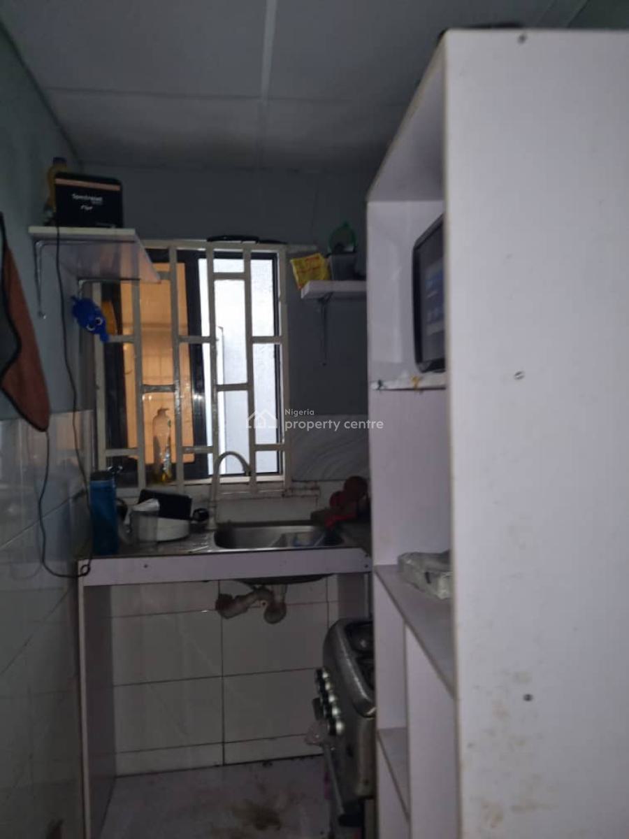 Decent Mini Flat in Medina Estate Gbagada, Medina, Gbagada, Lagos, Flat / Apartment for Rent