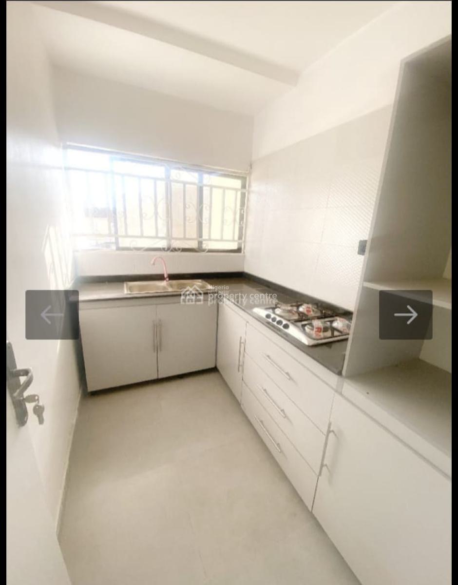 Luxury 3 Bedroom Apartment, Gra Phase 1, Magodo, Lagos, Flat / Apartment for Rent