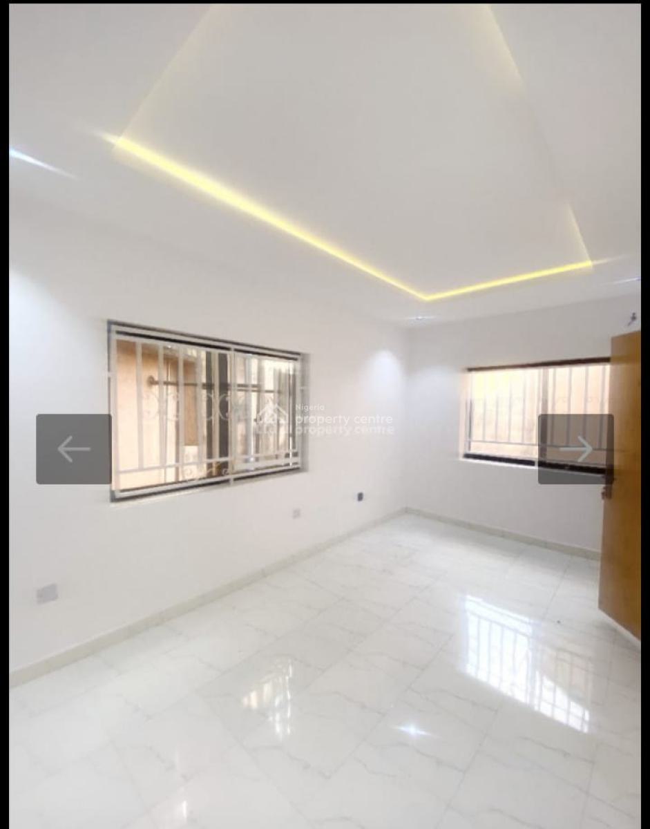Luxury 3 Bedroom Apartment, Gra Phase 1, Magodo, Lagos, Flat / Apartment for Rent