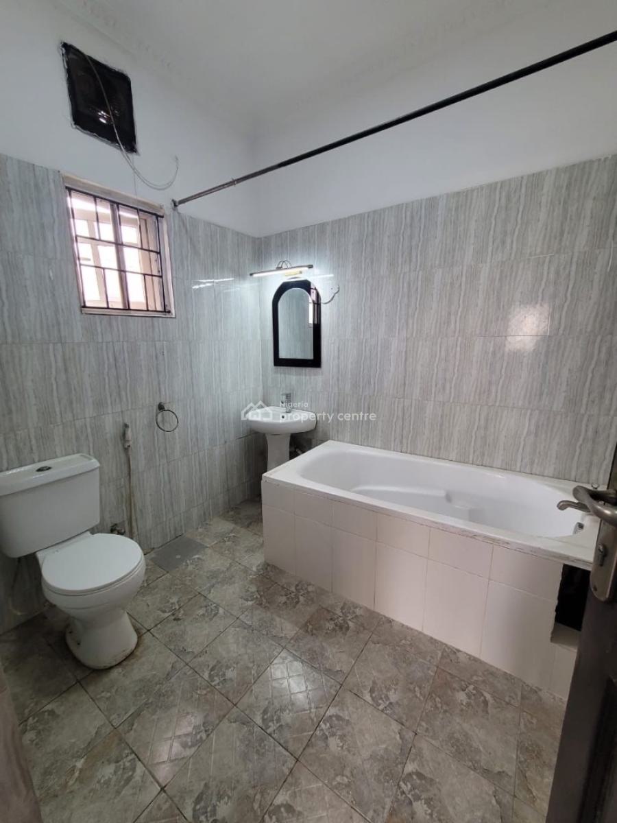 2 Bedroom Apartment, Lekki Phase 1, Lekki, Lagos, Flat / Apartment for Rent