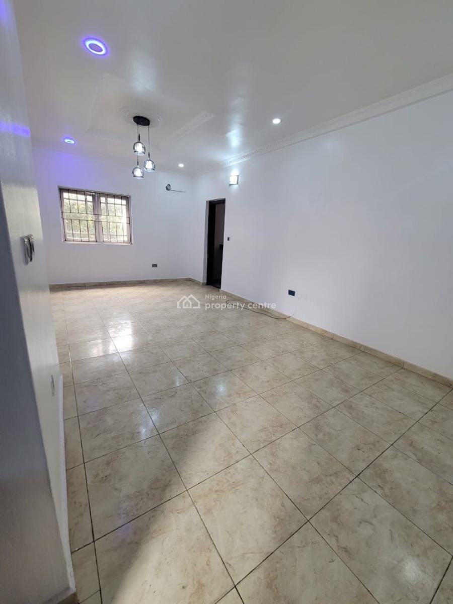 2 Bedroom Apartment, Lekki Phase 1, Lekki, Lagos, Flat / Apartment for Rent