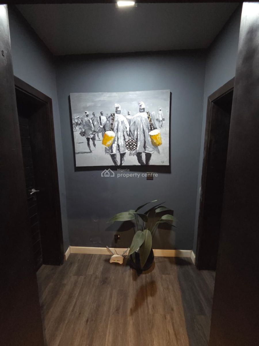 Luxury 2 Bedroom Apartment with Room Service and Ps5, Football Court , Basketball Court, Laundromat and Lots More, Lekki Phase 1, Lekki, Lagos, Flat / Apartment Short Let