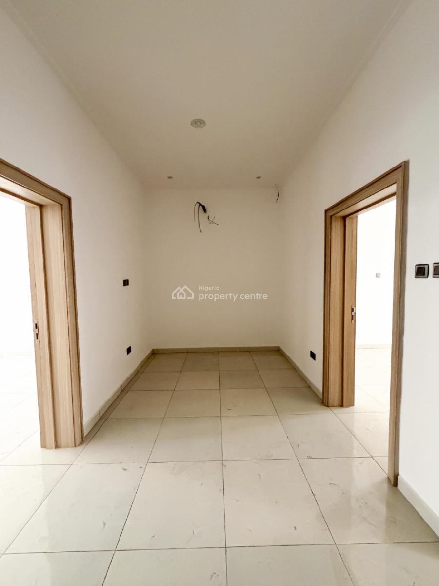 Lovely 3 Bedroom Terrace Duplex with Bq, Chevron, Lekki, Lagos, Terraced Duplex for Sale