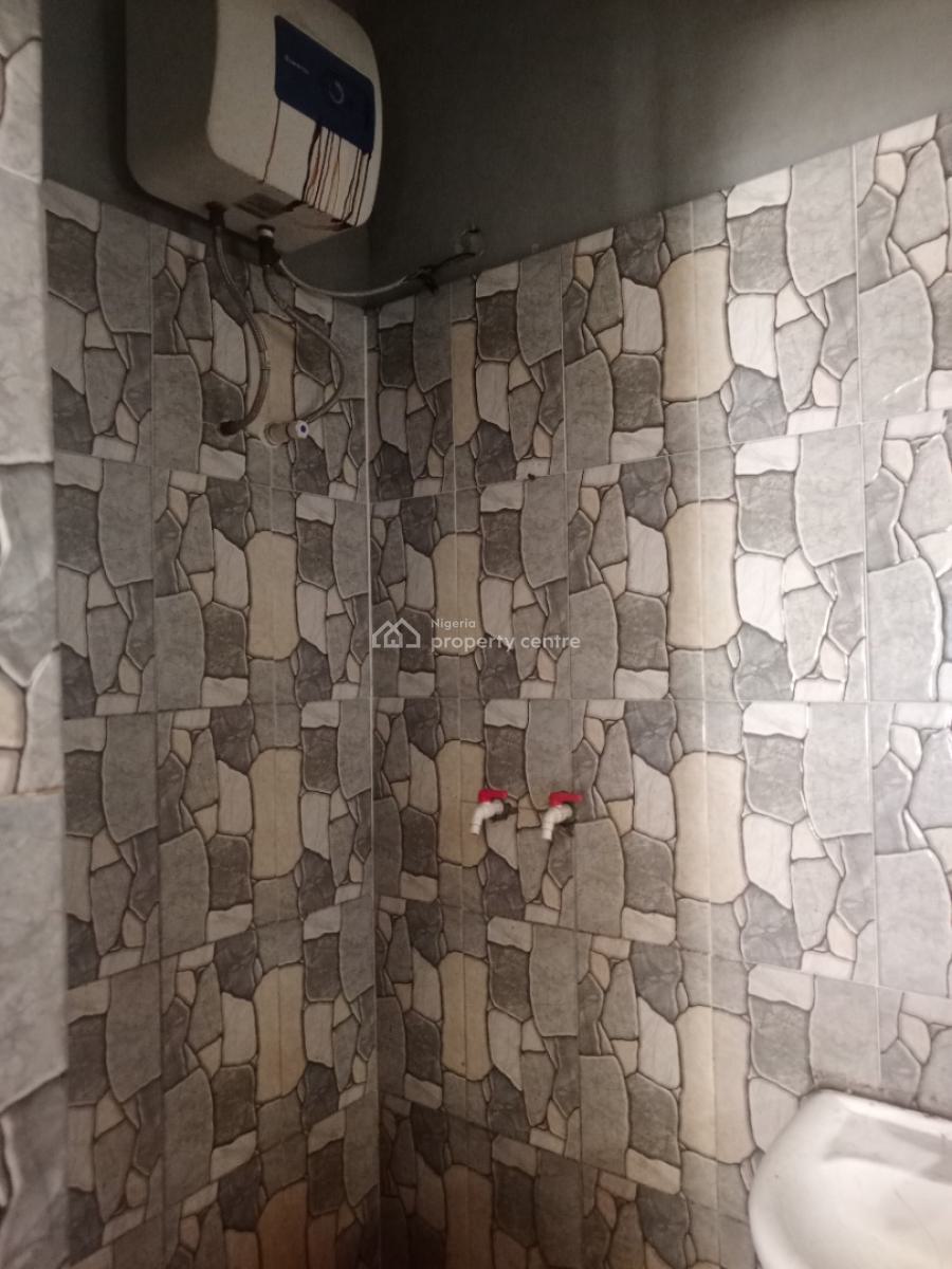 Beautiful 2 Bedroom Apartment in an Estate, Ogunfayo / Awoyaya, Ibeju Lekki, Lagos, Ibeju Lekki, Lagos, House for Rent