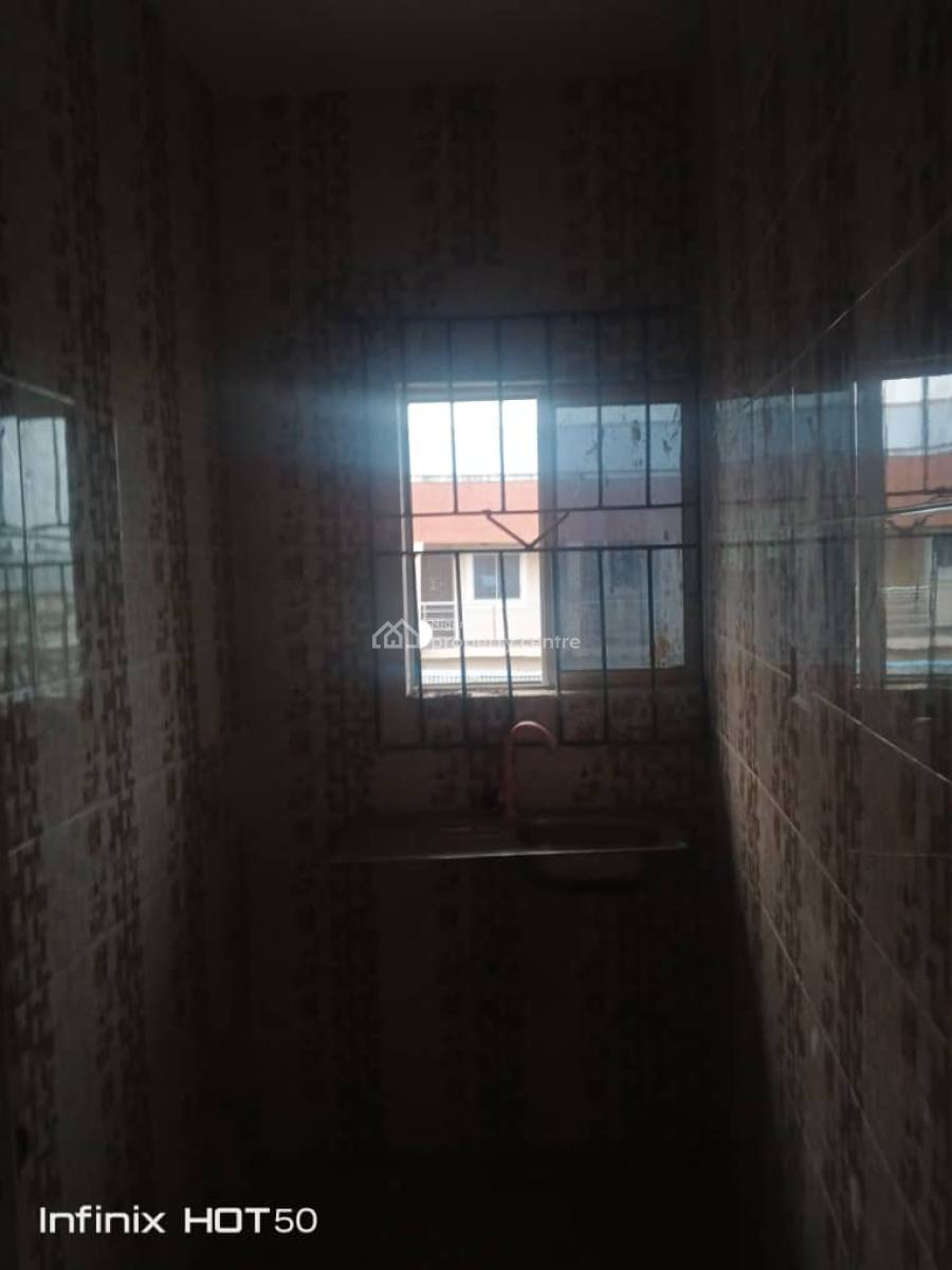 Newly Built Mini Flat Upstairs, Shoyebi Street Olowoira Via Omole Phase 2 Lagos, Olowora, Magodo, Lagos, Mini Flat (room and Parlour) for Rent