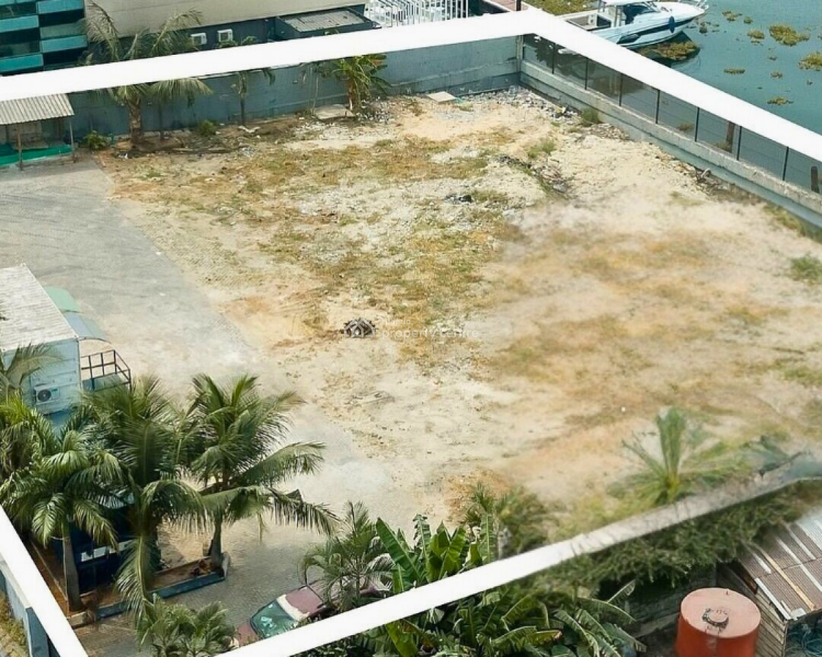 a Prime 3,000sqm Waterfront Plot, Lekki Phase 1, Lekki, Lagos, Mixed-use Land for Sale