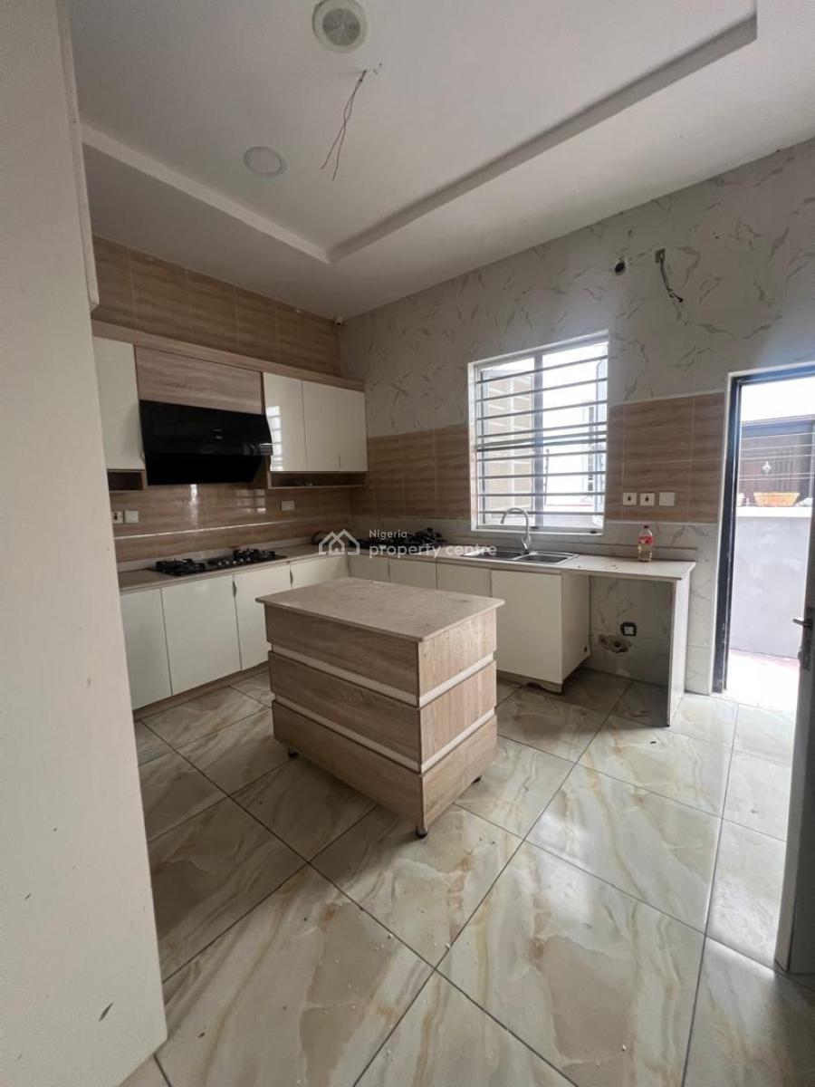 Luxurious Master Bedroom, Oral Estate, Lekki Phase 2, Lekki, Lagos, Self Contain (single Rooms) for Rent