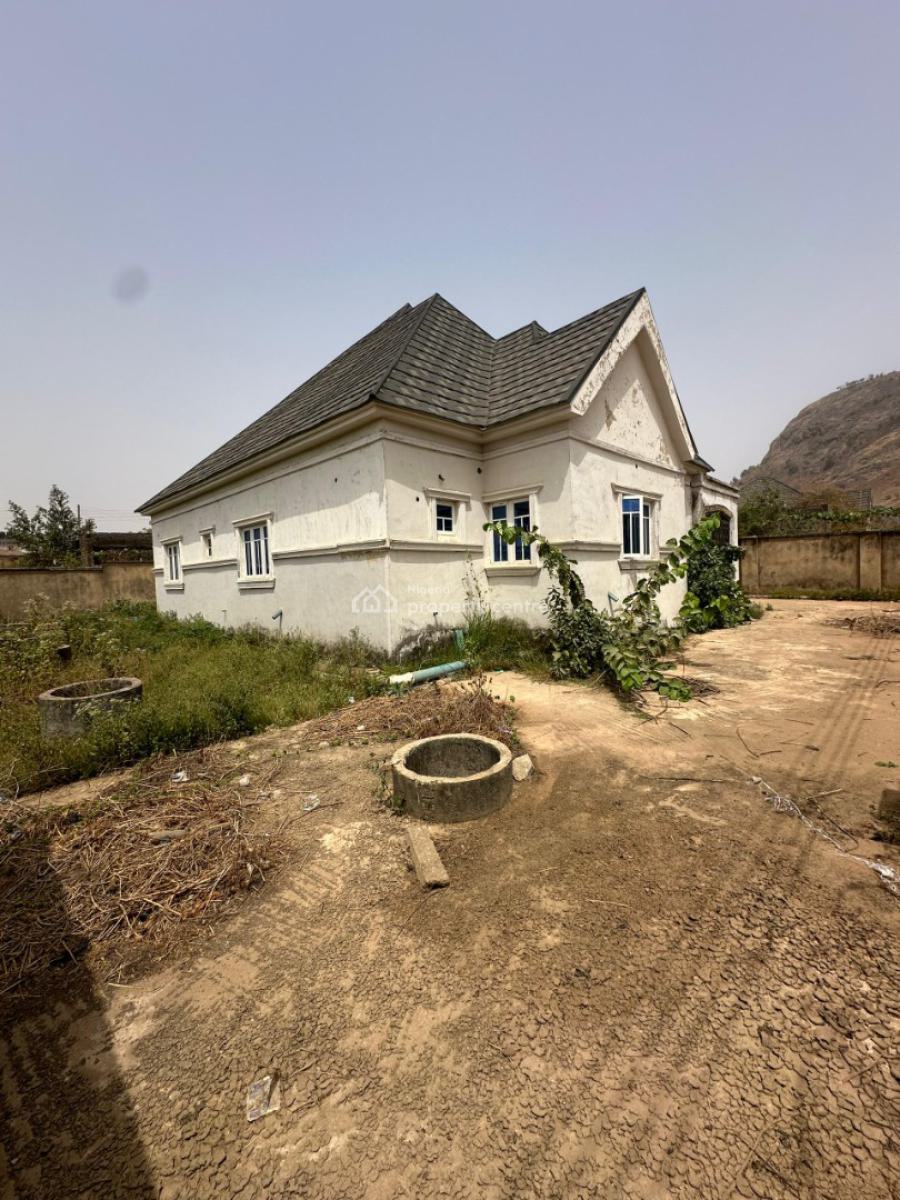 3bed Bungalow with Space for Bq, in an Estate Karsana Gwarinpa Extension Abuja, Gwarinpa, Abuja, Detached Bungalow for Sale
