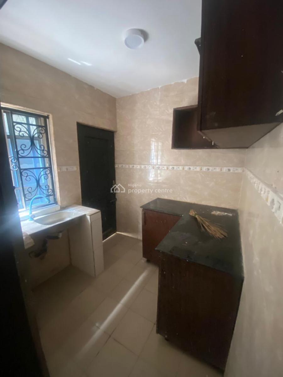 Pay and Pack in 2 Bedroom Flat in an Estate, Ojodu Abiodun in an Estate, Ojodu Berger, Ojodu, Lagos, Flat / Apartment for Rent