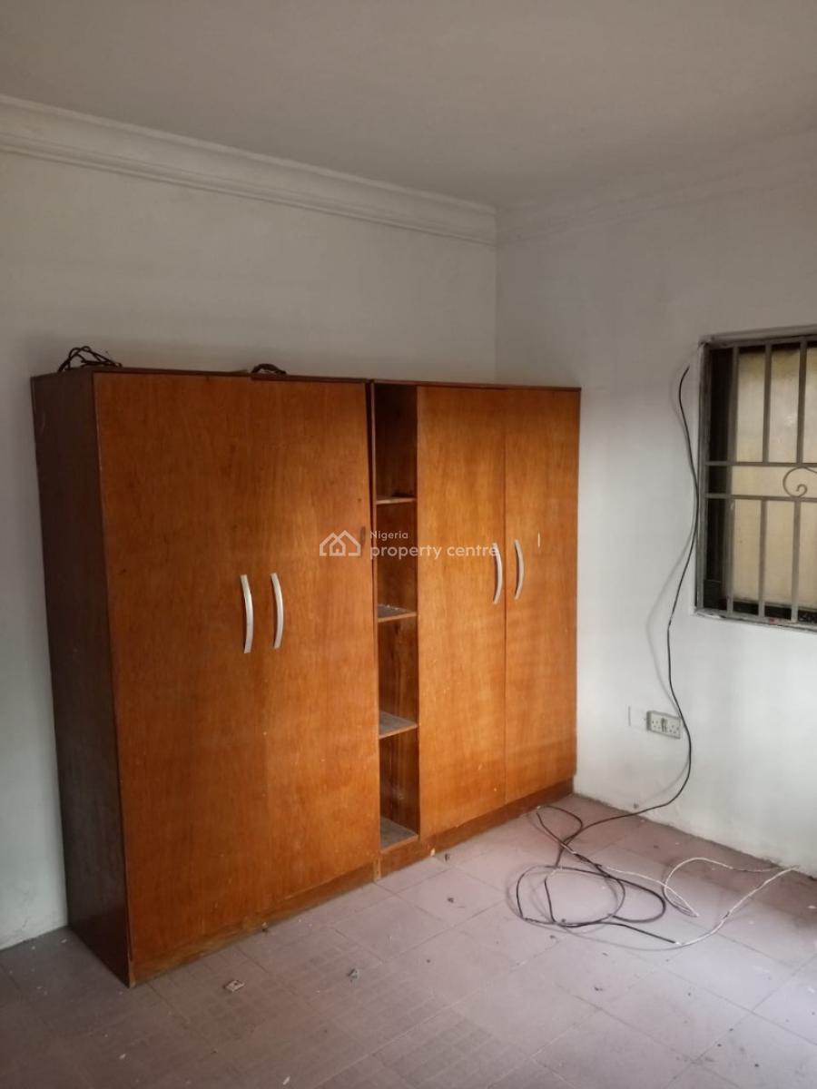 Luxurious 3 Bedrooms Flat, Ado, Ajah, Lagos, Flat / Apartment for Rent