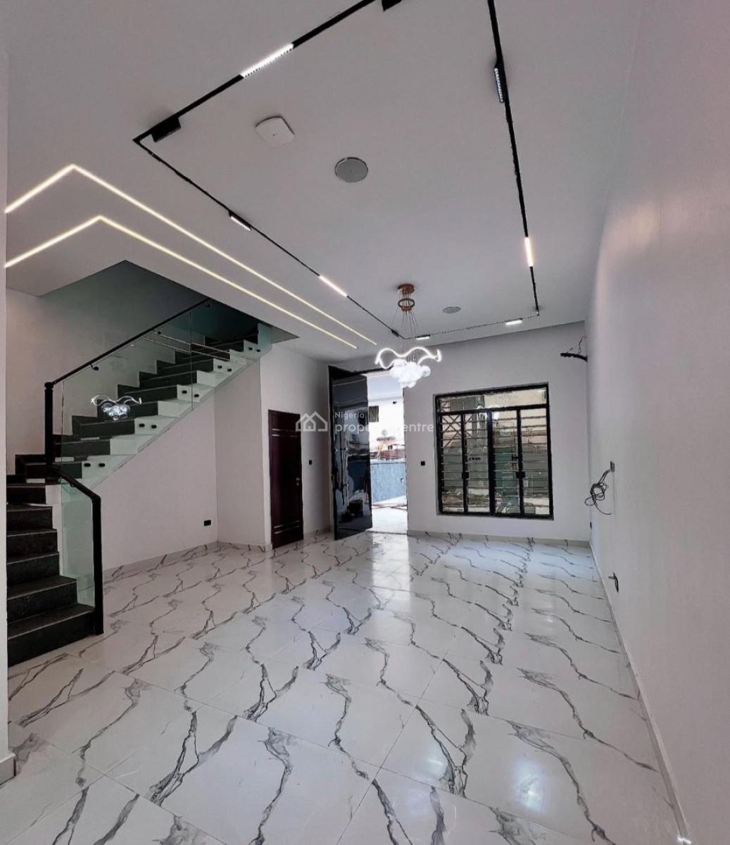 Fully Serviced 4 Bedroom Terrace with Swimming Pool, Osapa, Lekki, Lagos, Terraced Duplex for Sale