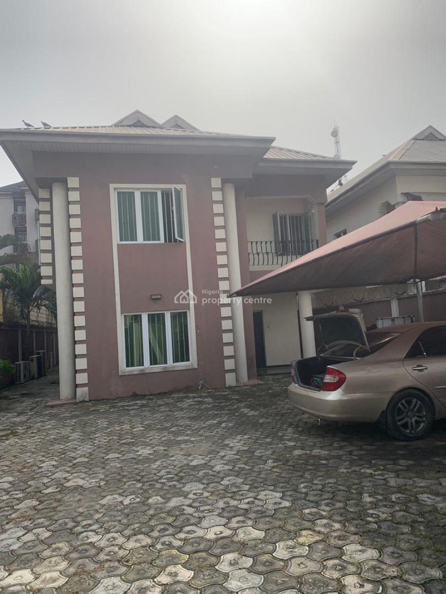 5 Bedrooms Detached House in Prime Location, Off Bisola Durosinmi Etti, Lekki Phase 1, Lekki, Lagos, Detached Duplex for Sale