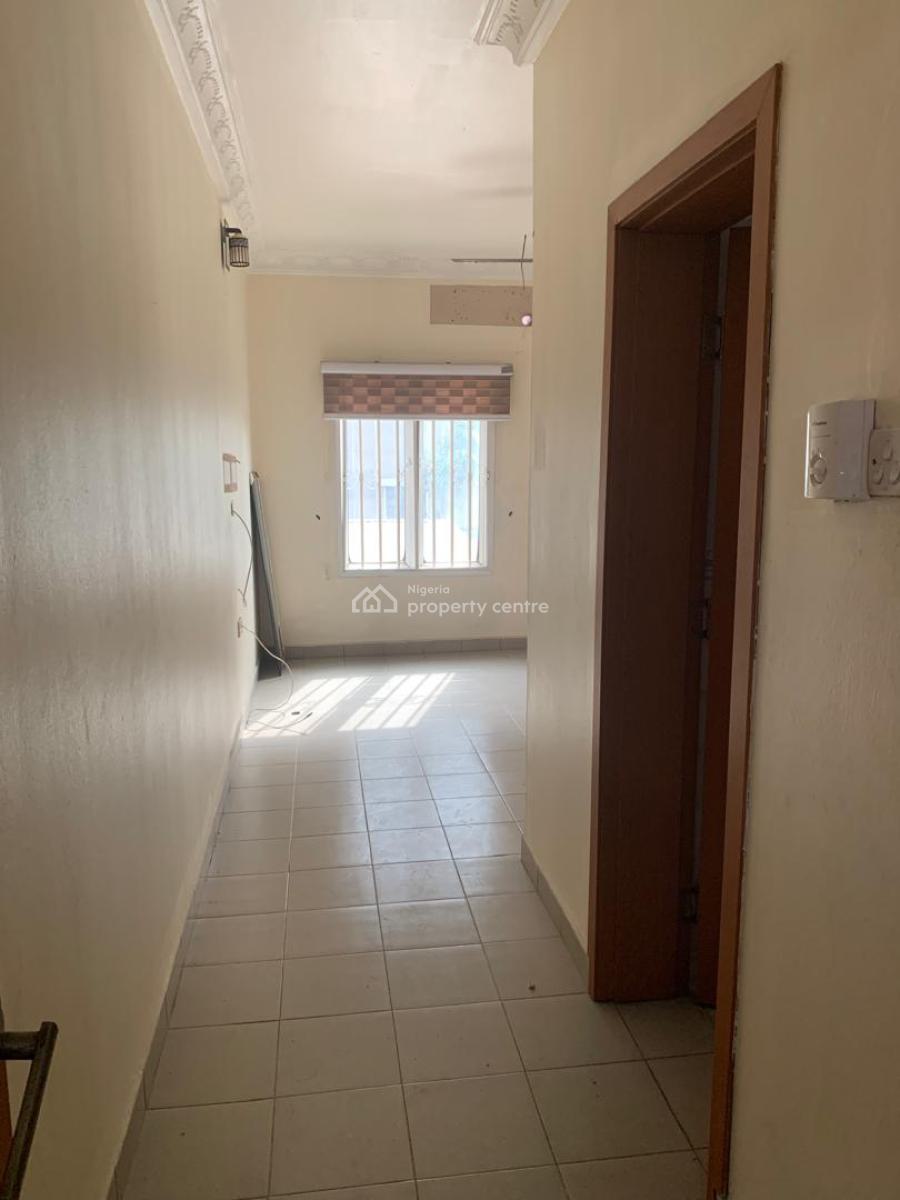 5 Bedrooms Detached House in Prime Location, Off Bisola Durosinmi Etti, Lekki Phase 1, Lekki, Lagos, Detached Duplex for Sale