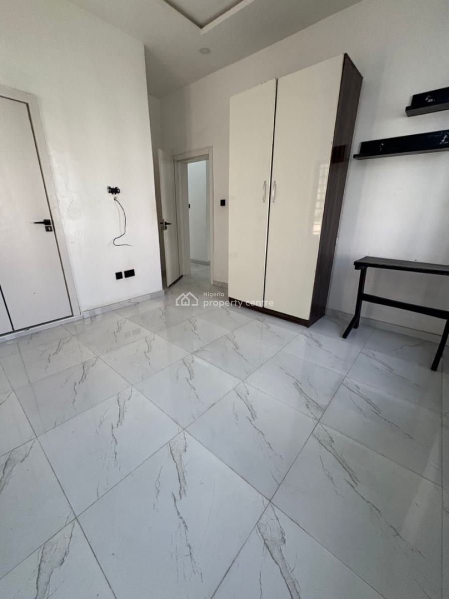 4 Bedrooms Semi Detached with Bq, Chevron, Agungi, Lekki, Lagos, Semi-detached Bungalow for Rent