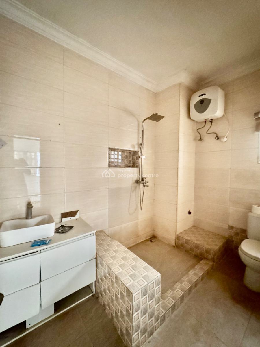 Well Finished and Spacious 2 Bedrooms Flat, Mabushi, Abuja, Flat / Apartment for Rent