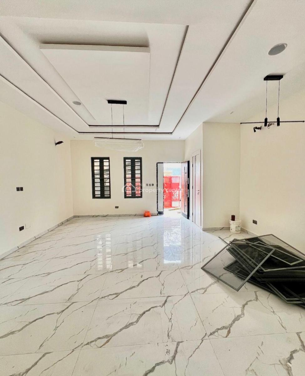 Fully Serviced 4 Bedrooms Terraced Duplex, Osapa, Lekki, Lagos, Terraced Duplex for Sale