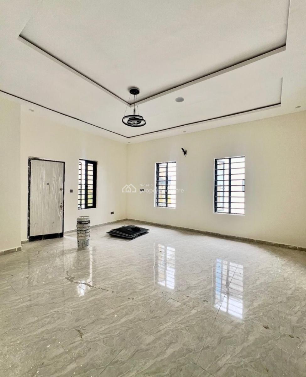 Fully Serviced 4 Bedrooms Terraced Duplex, Osapa, Lekki, Lagos, Terraced Duplex for Sale