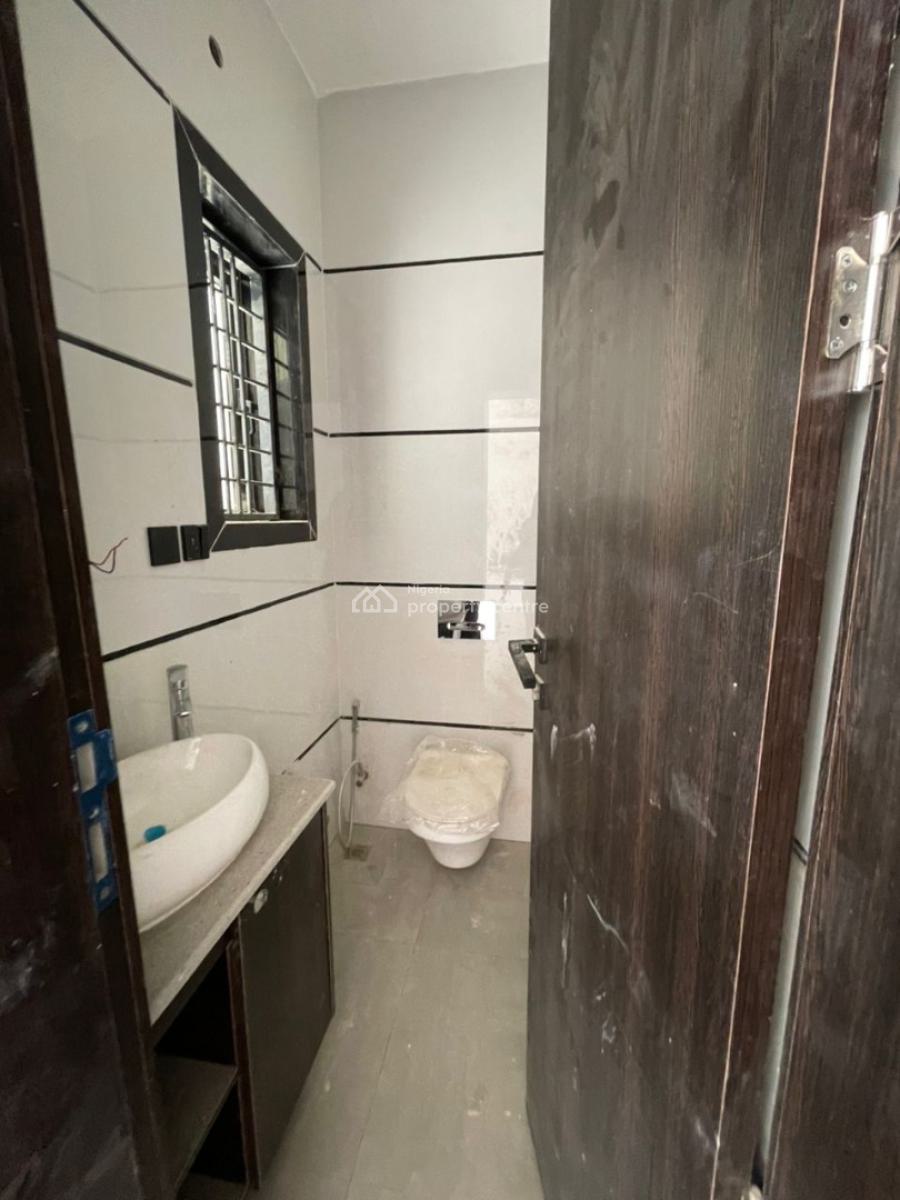 Beautiful 5 Bedrooms Terraced Duplex with Bq and Elevator, Jahi, Abuja, Terraced Duplex for Sale