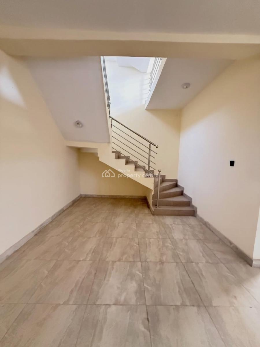 4 Bedrooms Terraced Duplex with Bq, 3rd Avenue, Gwarinpa, Abuja, Terraced Duplex for Rent
