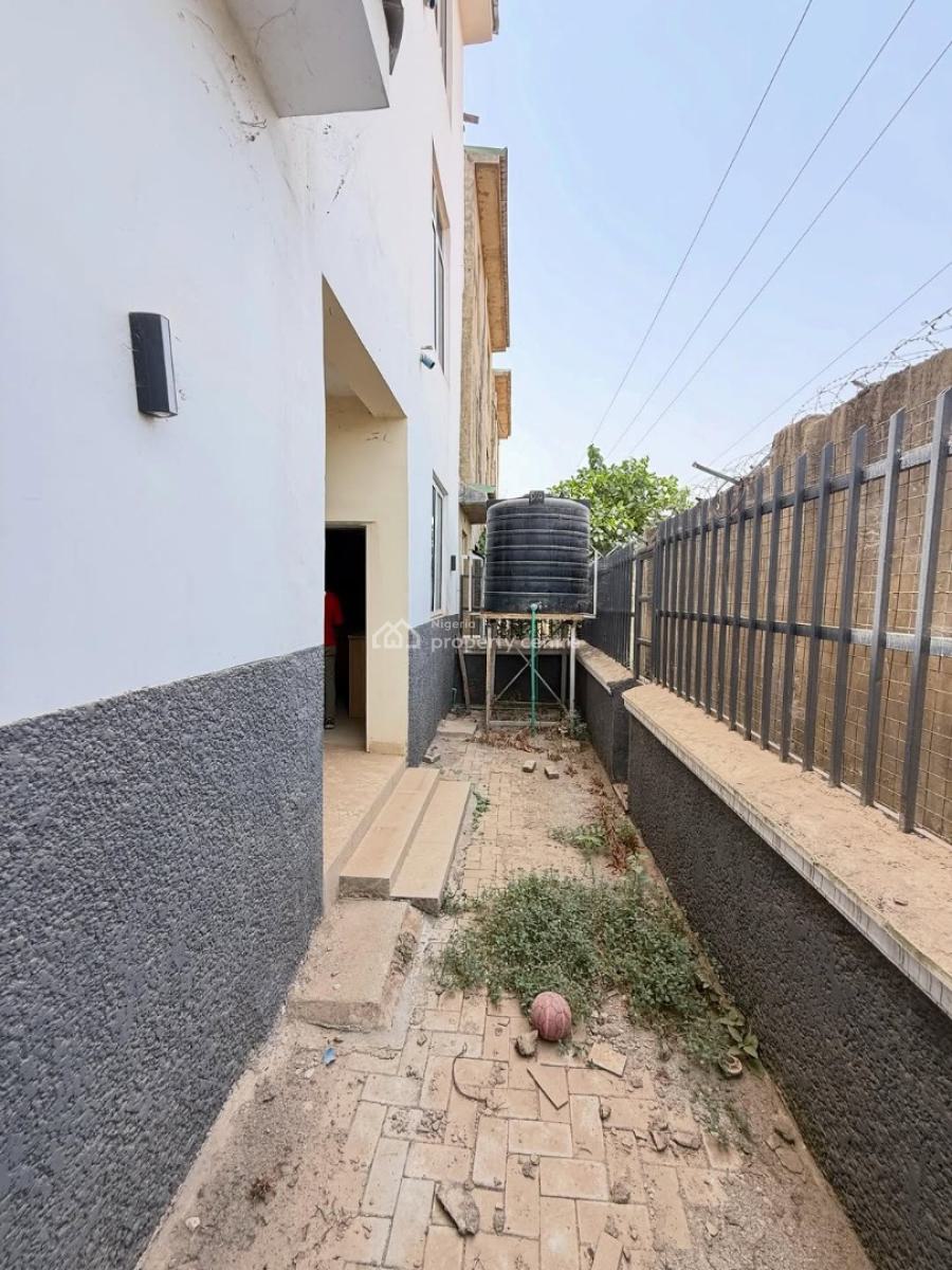 4 Bedrooms Terraced Duplex with Bq, 3rd Avenue, Gwarinpa, Abuja, Terraced Duplex for Rent