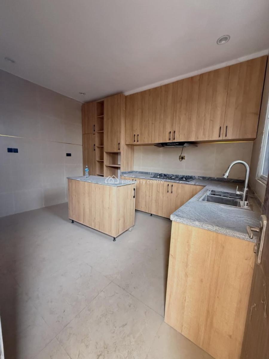 4 Bedrooms Terraced Duplex with Bq, 3rd Avenue, Gwarinpa, Abuja, Terraced Duplex for Rent