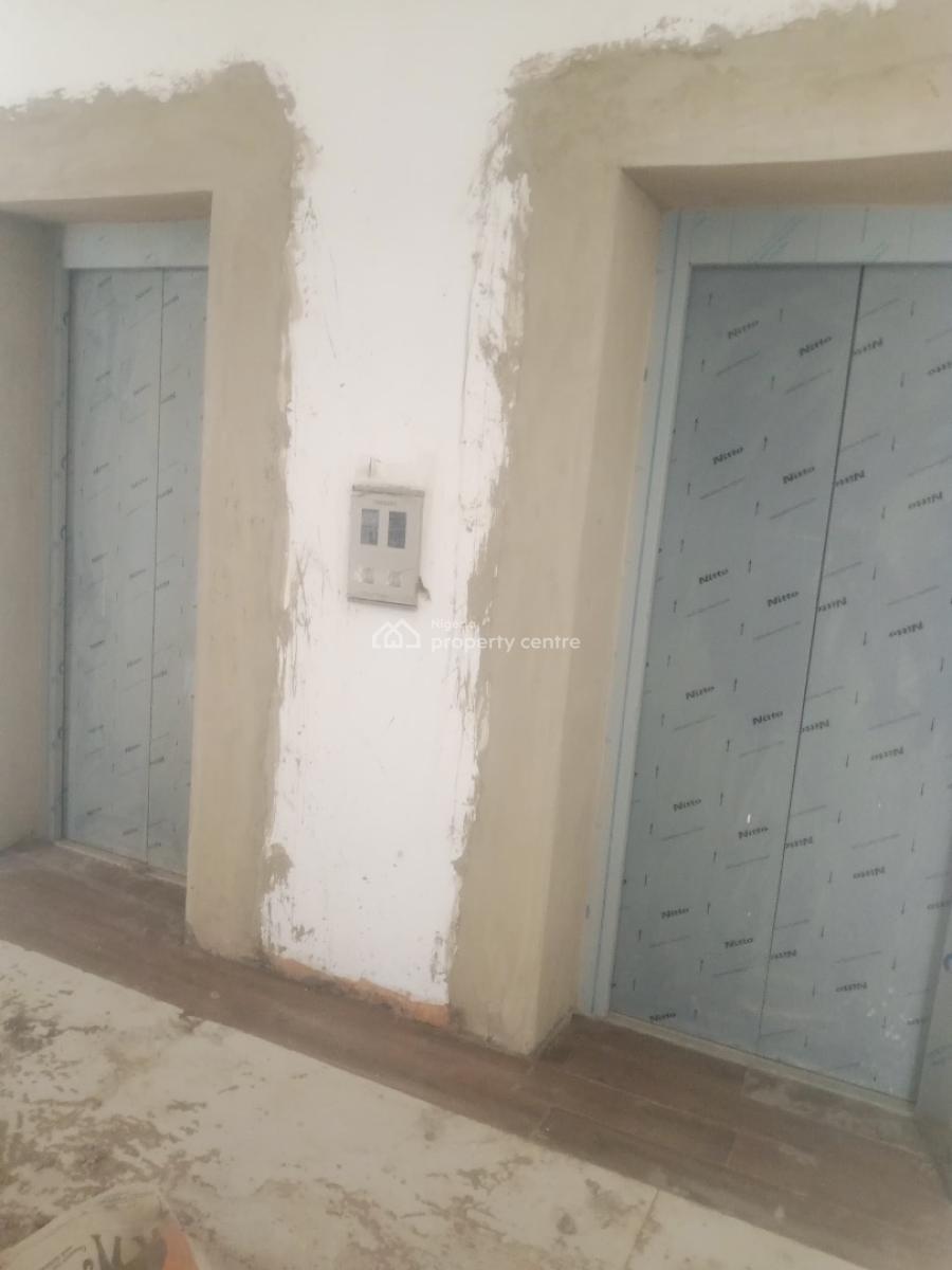 1 Bedroom Apartment, Ogudu, Lagos, Flat / Apartment for Sale