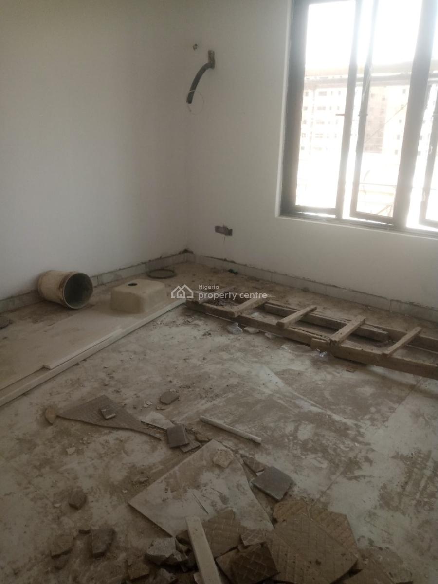 1 Bedroom Apartment, Ogudu, Lagos, Flat / Apartment for Sale