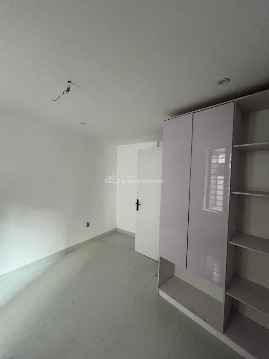1bedroom Apartment, Ologolo, Lekki, Lagos, Mini Flat (room and Parlour) for Sale