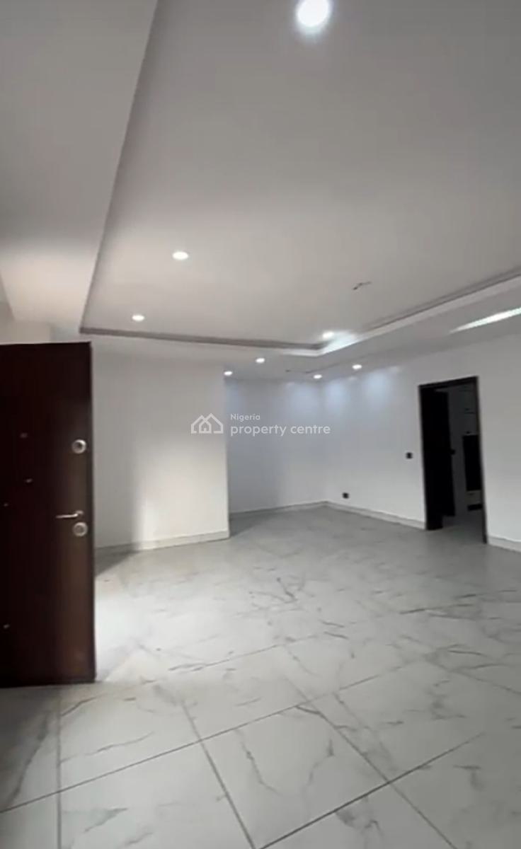 Lovely and Spacious 3 Bedroom Apartment { Video}, Near Blenco Shoppers Hub Addo Road, Ajah, Lagos, Flat / Apartment for Rent