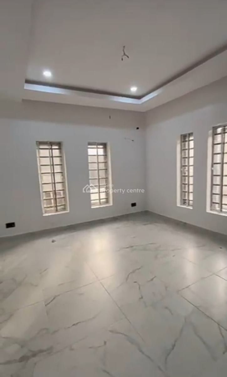 Lovely and Spacious 3 Bedroom Apartment { Video}, Near Blenco Shoppers Hub Addo Road, Ajah, Lagos, Flat / Apartment for Rent