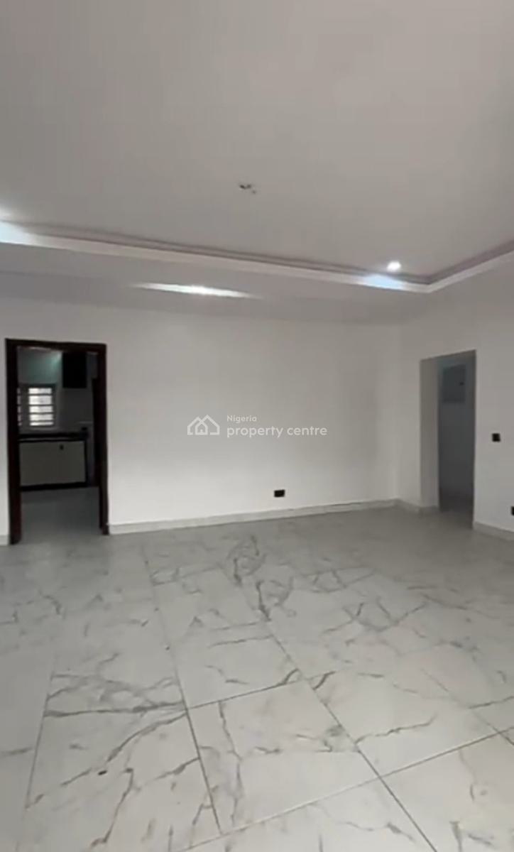 Lovely and Spacious 3 Bedroom Apartment { Video}, Near Blenco Shoppers Hub Addo Road, Ajah, Lagos, Flat / Apartment for Rent