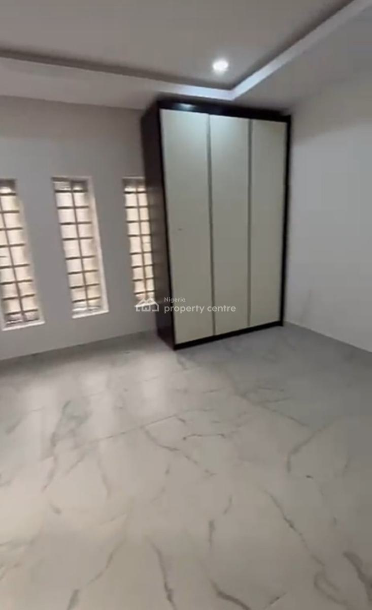 Lovely and Spacious 3 Bedroom Apartment { Video}, Near Blenco Shoppers Hub Addo Road, Ajah, Lagos, Flat / Apartment for Rent
